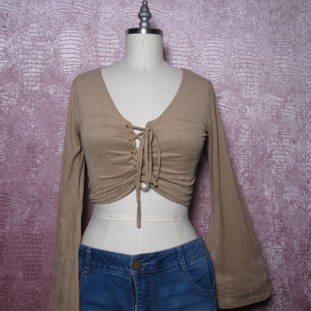 Bell sleeve crop top